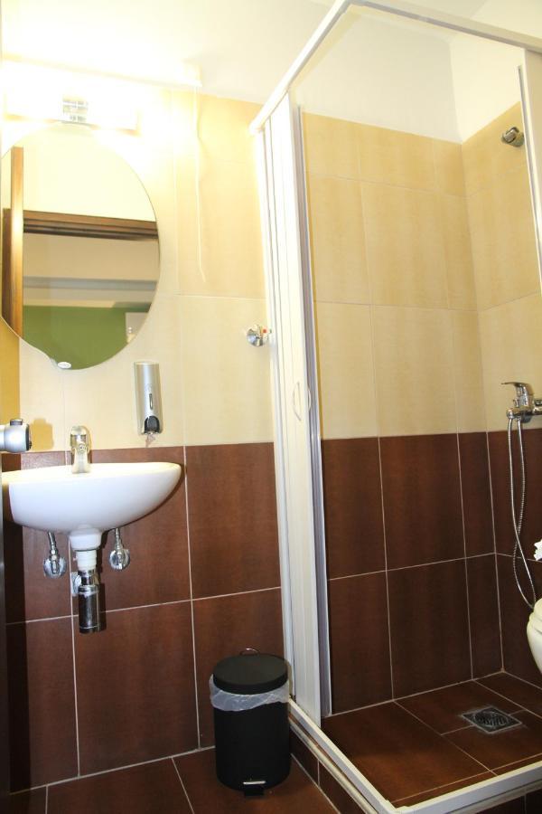 Hotel Selini Agrinio Esterno foto